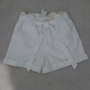 jean shorts women white-10 NWT